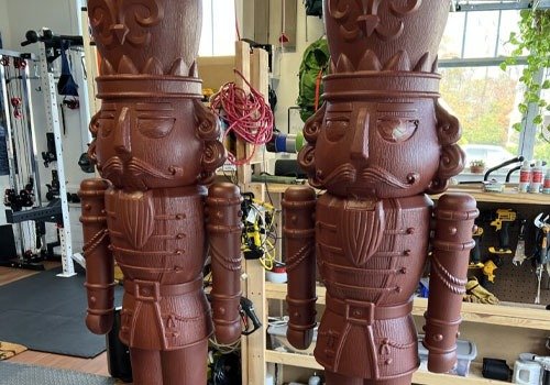 Read more about the article How to Build 2 Nutcracker Sculptures Super-FAST?