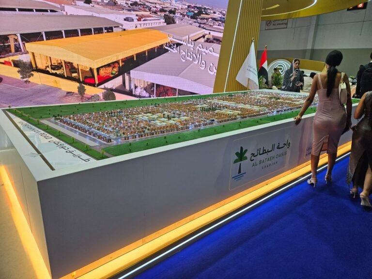 Al Bataeh Oasis master plan scale model by Macoma Tech displayed at a real estate exhibition in Sharjah